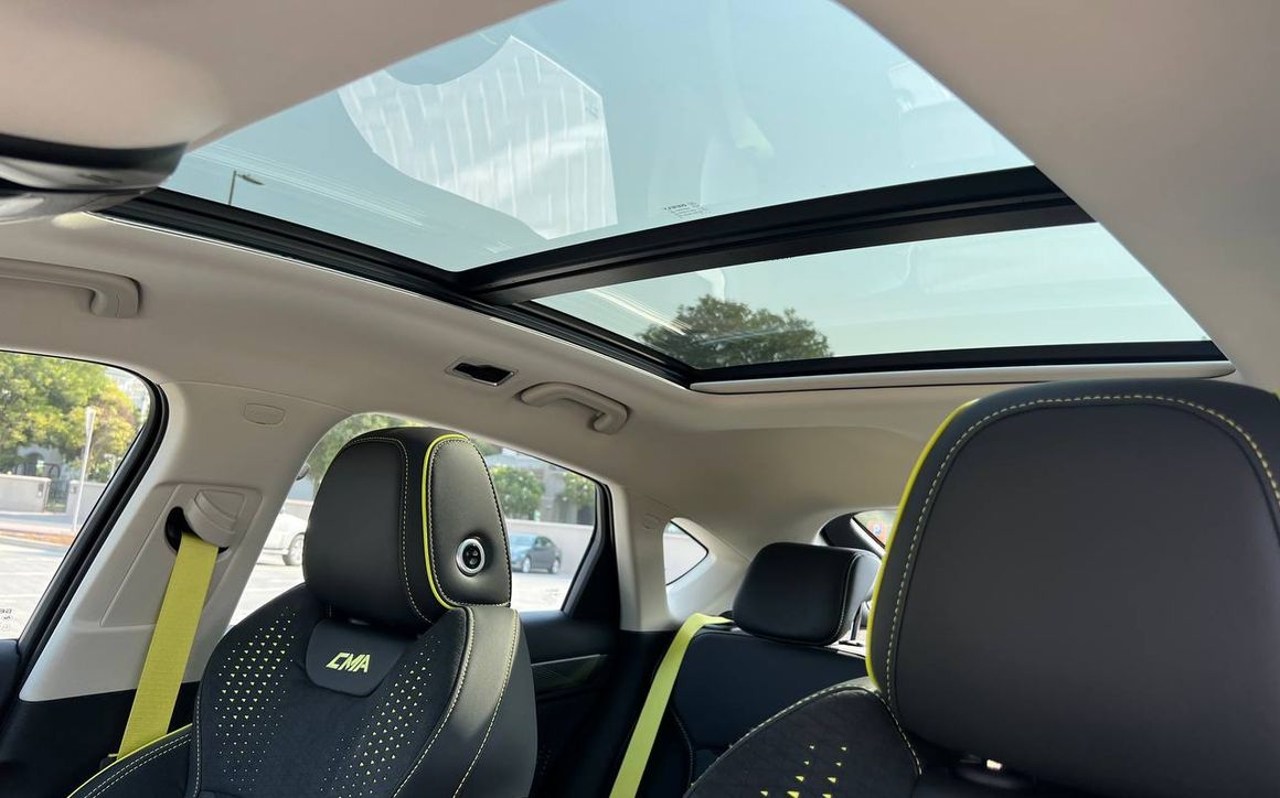 GEELY TUGELLA 2025 - image 15