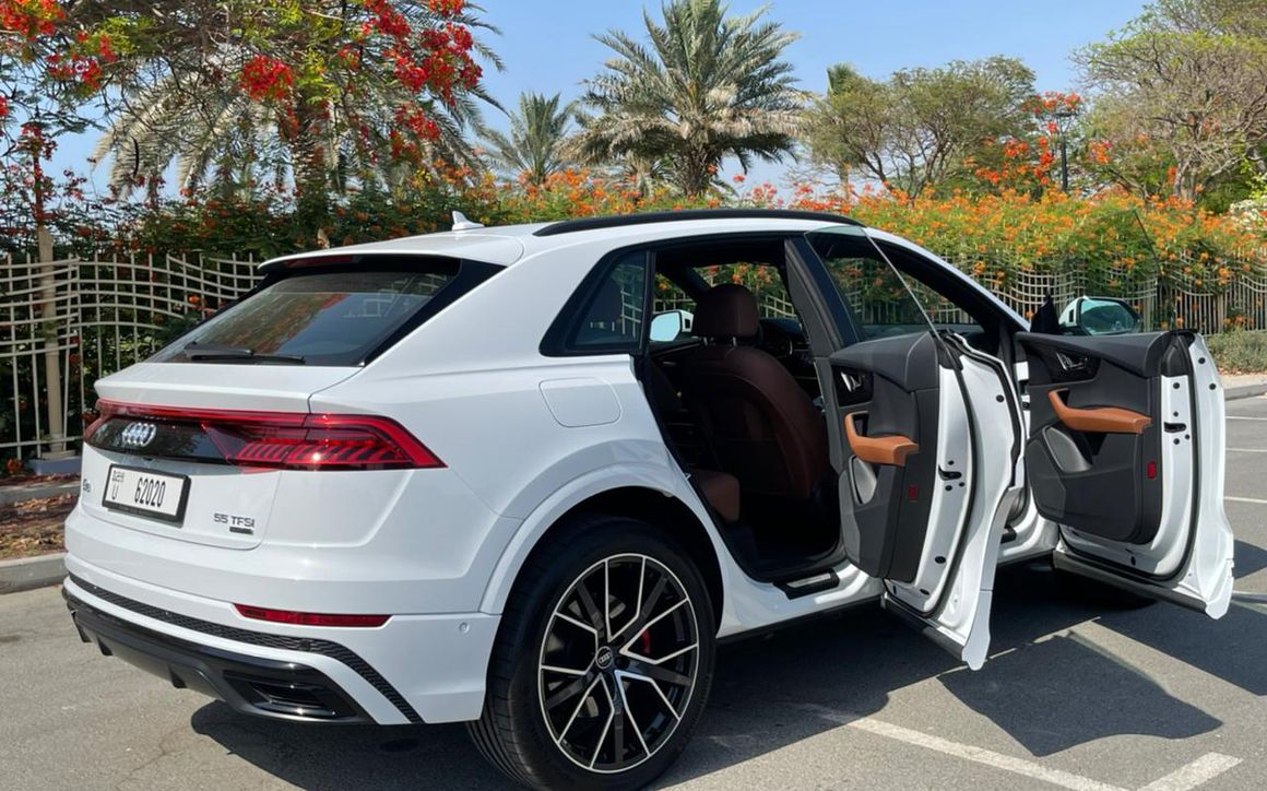 AUDI Q8 - image 9