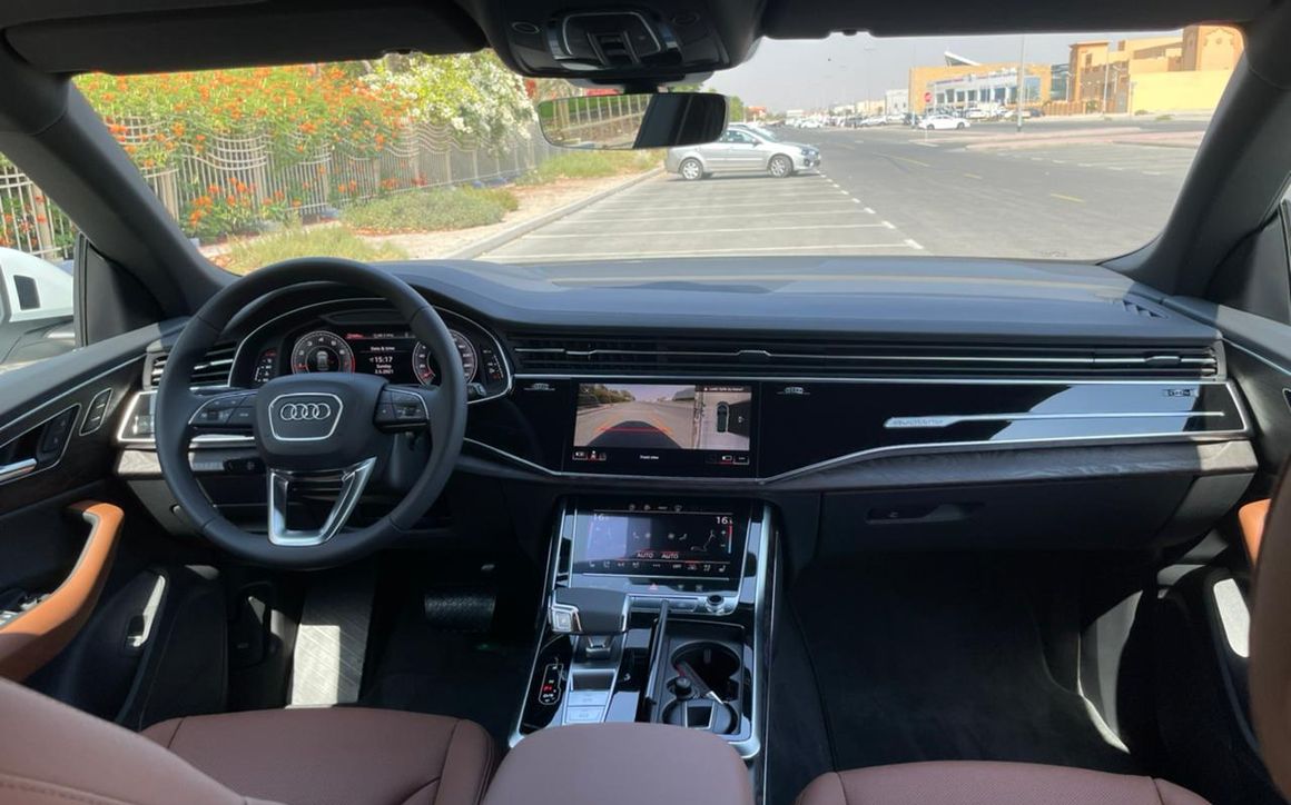 AUDI Q8 - image 11