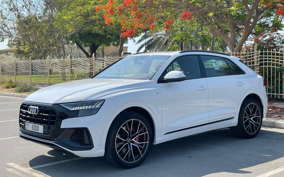 AUDI Q8 - image 1