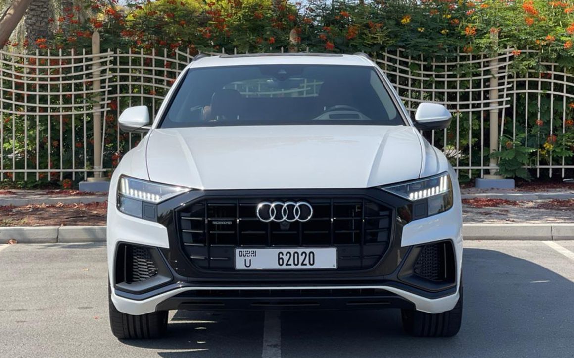 AUDI Q8 - image 3