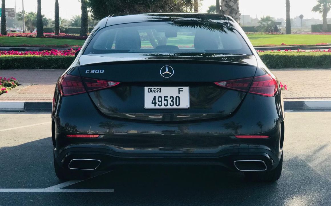 MERCEDES C-300 - image 4