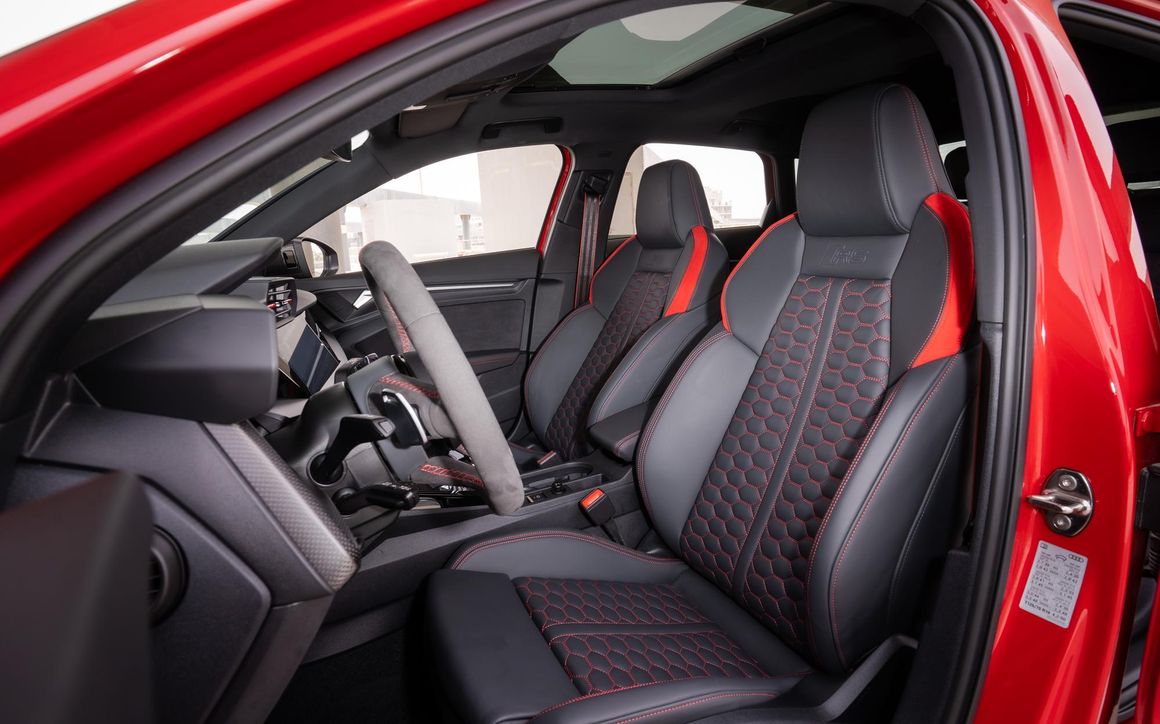 Audi RS3 Sportback - image 12