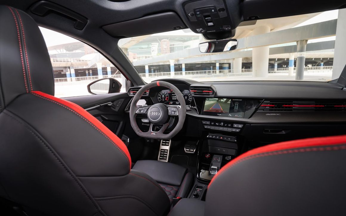 Audi RS3 Sportback - image 14