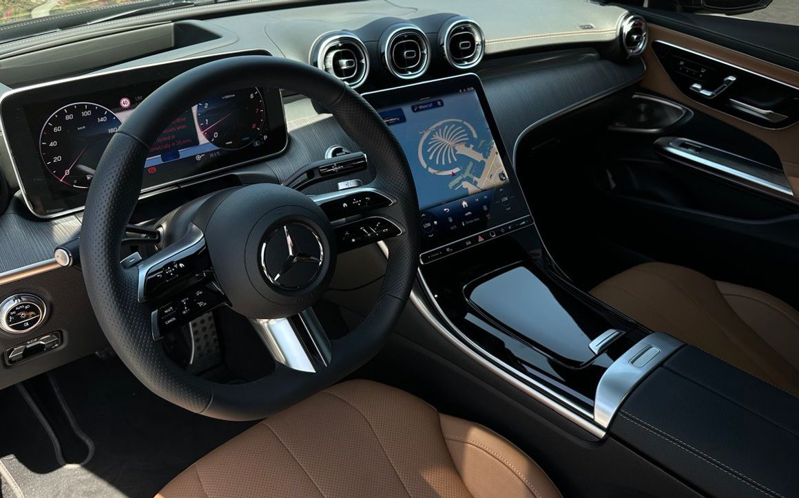 Mercedes Benz CLE200 - image 7