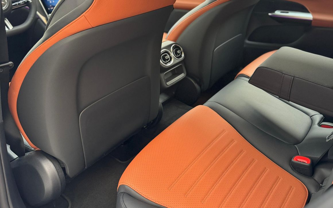 MERCEDES GLC 200 - image 10