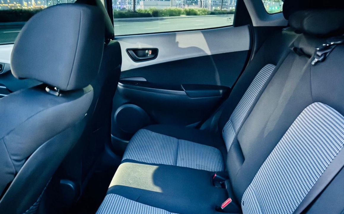 HYUNDAI KONA - image 5