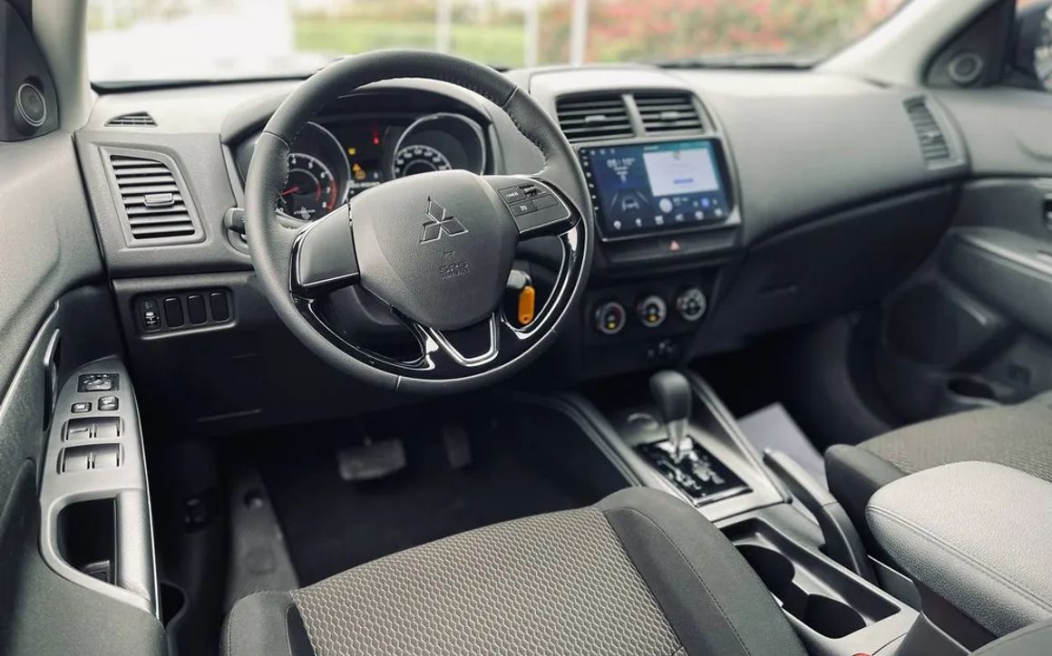 MITSUBISHI ASX - image 7