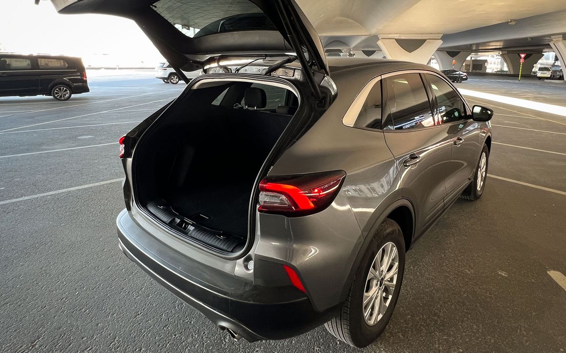 Ford Escape - image 7