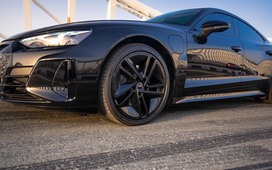 Audi E-tron GT - image 9