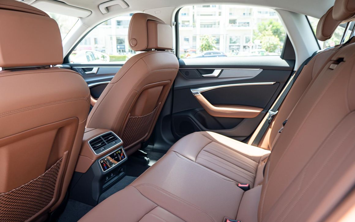Audi A6 - image 14