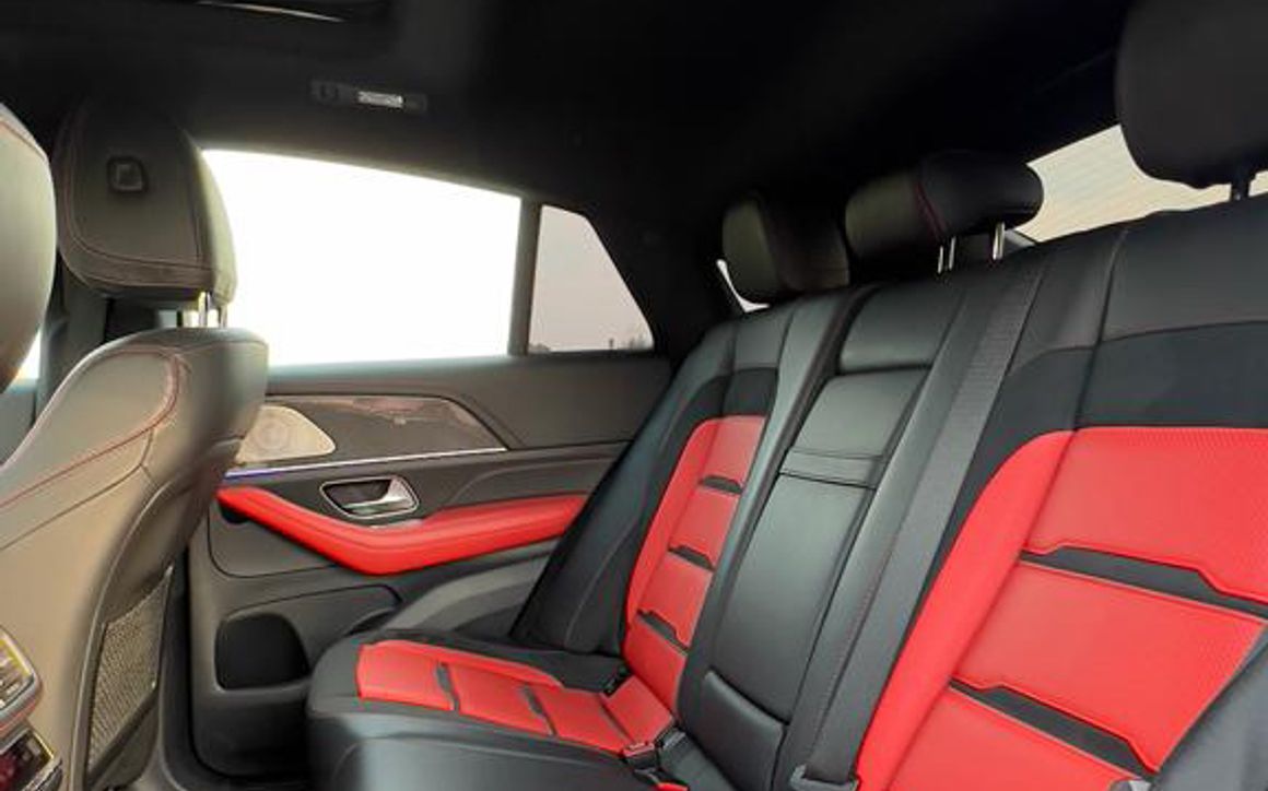 MERCEDES GLE 53 - image 10