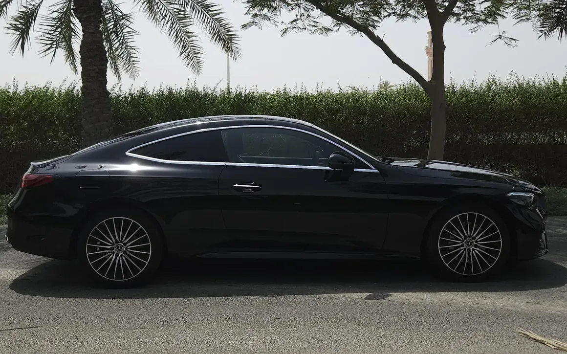 Mercedes CLE200 - image 5