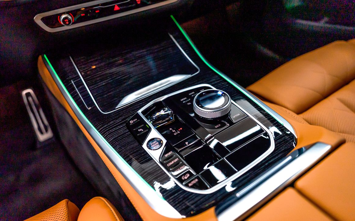 BMW X5 - image 11