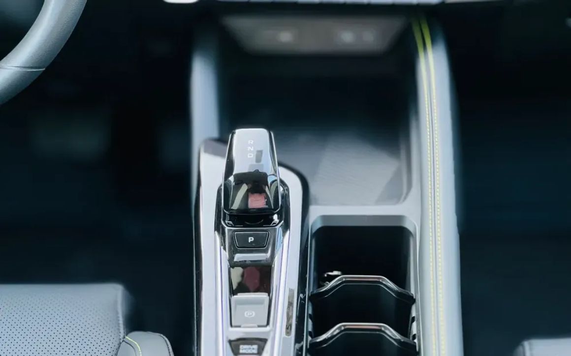 GEELY COOLRAY - image 11