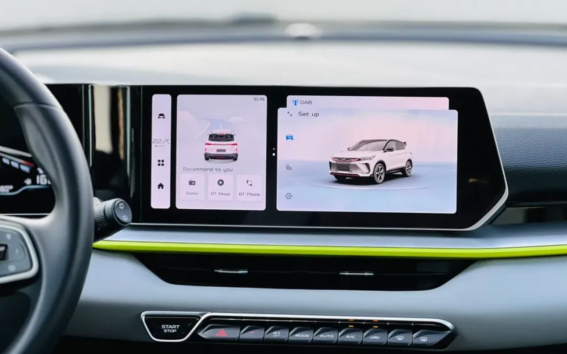 GEELY COOLRAY - image 12