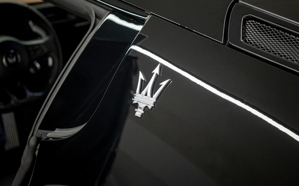 Maserati MC20 - image 13