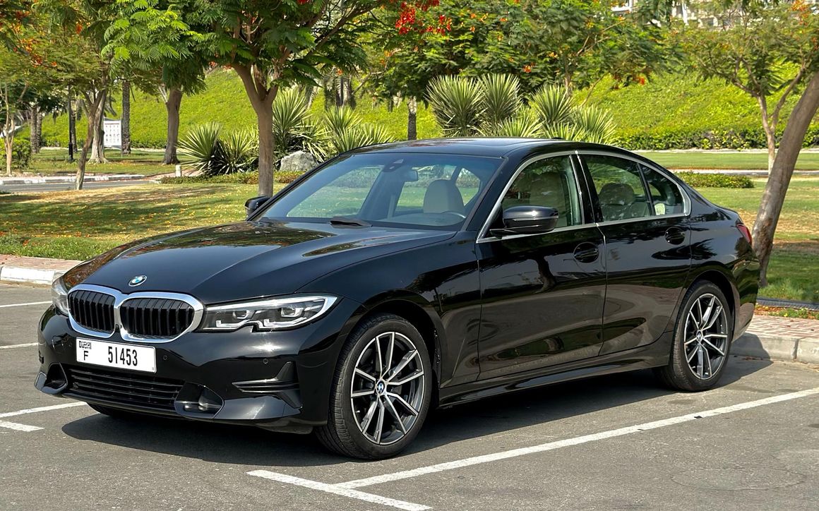 BMW 330I - image 3