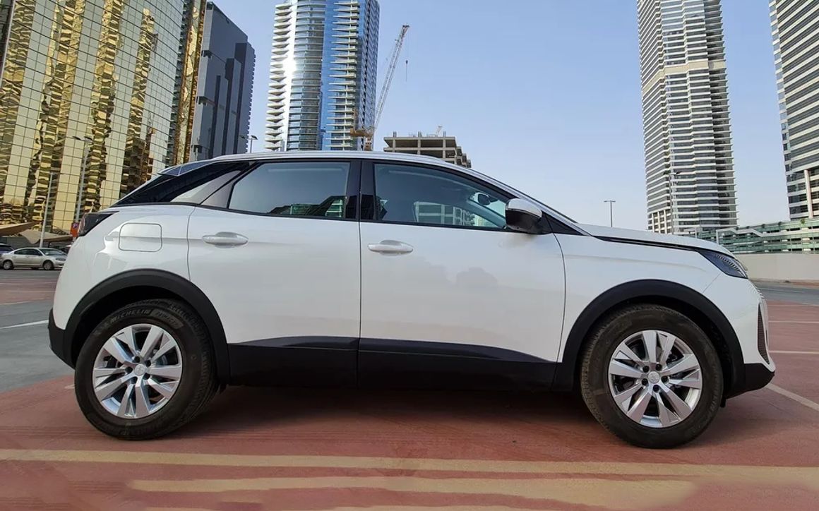 Peugeot 3008 - image 2