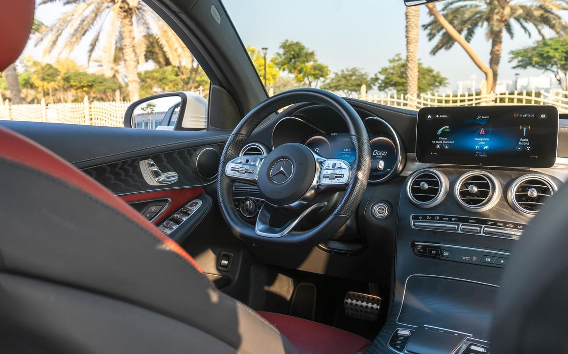 Mercedes GLC 200 - image 21