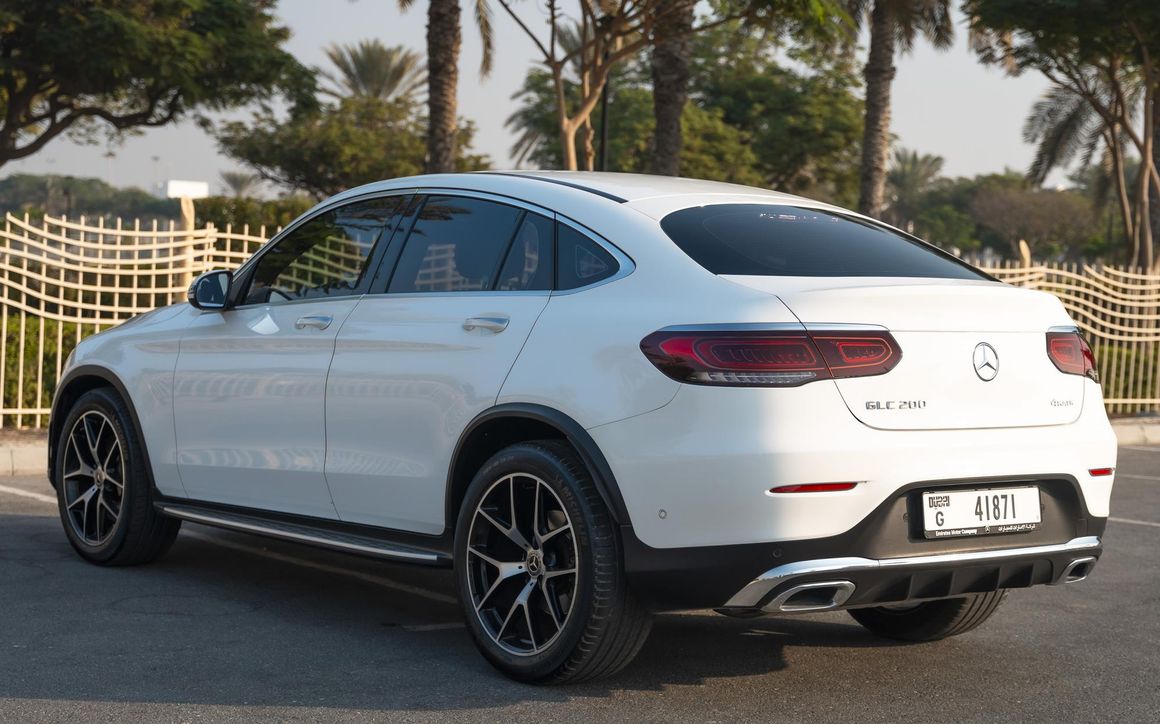 Mercedes GLC 200 - image 8