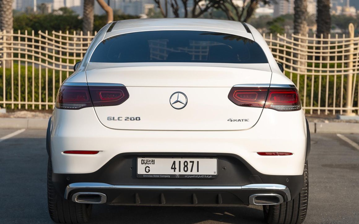 Mercedes GLC 200 - image 9