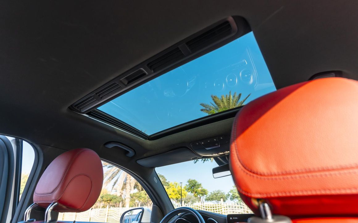 Mercedes GLC 200 - image 23