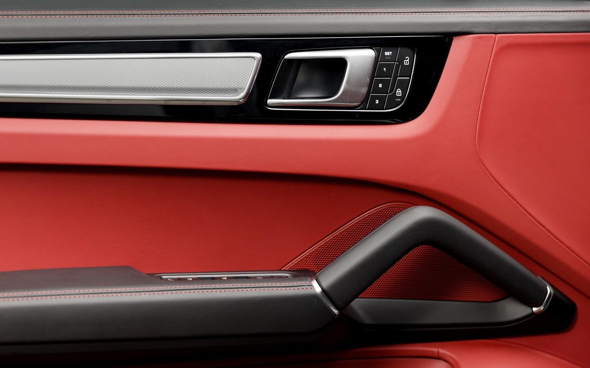 Porsche Panamera - image 15