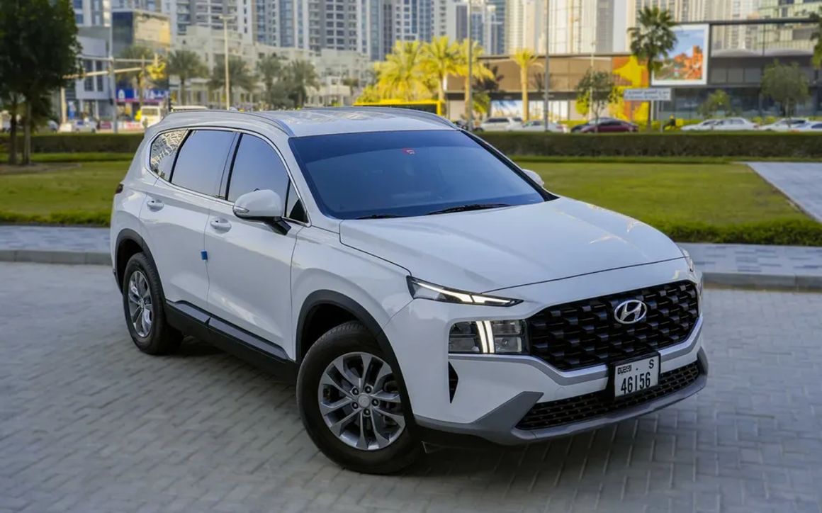 Hyundai Santa Fe - image 2