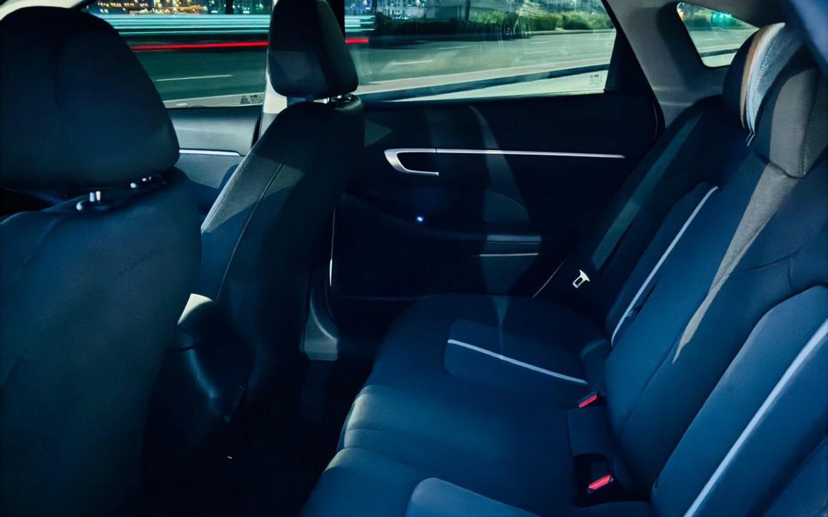 HYUNDAI SONATA BASE - image 6