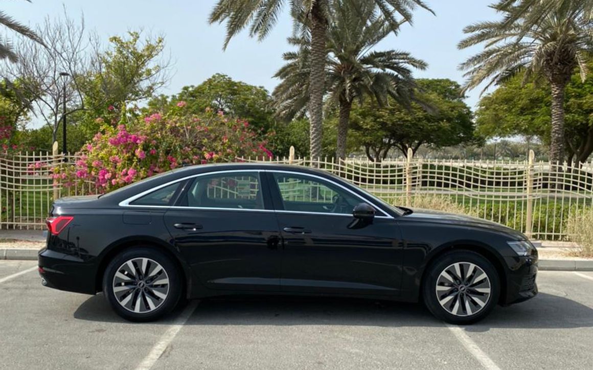 AUDI A6 - image 2