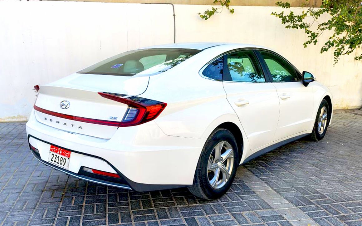 HYUNDAI SONATA - image 3