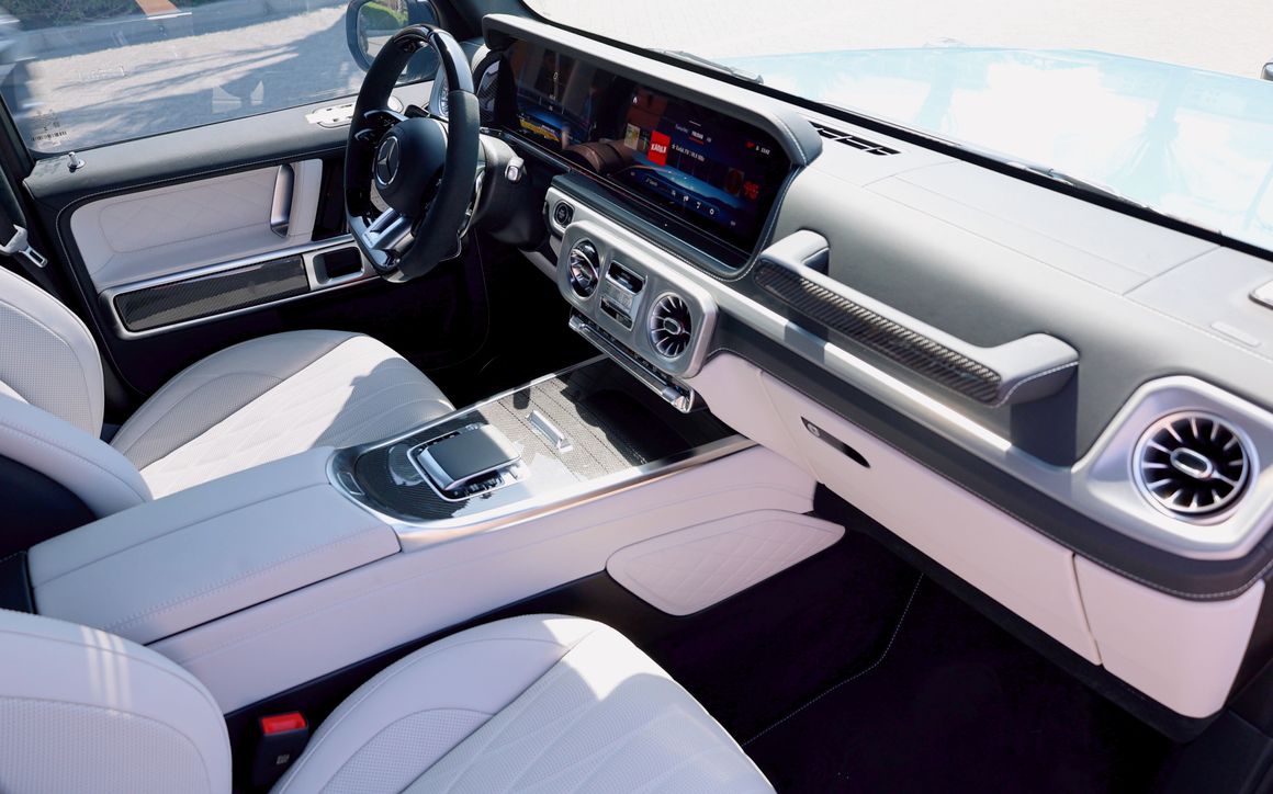 Mercedes G63 AMG 2025 - image 8