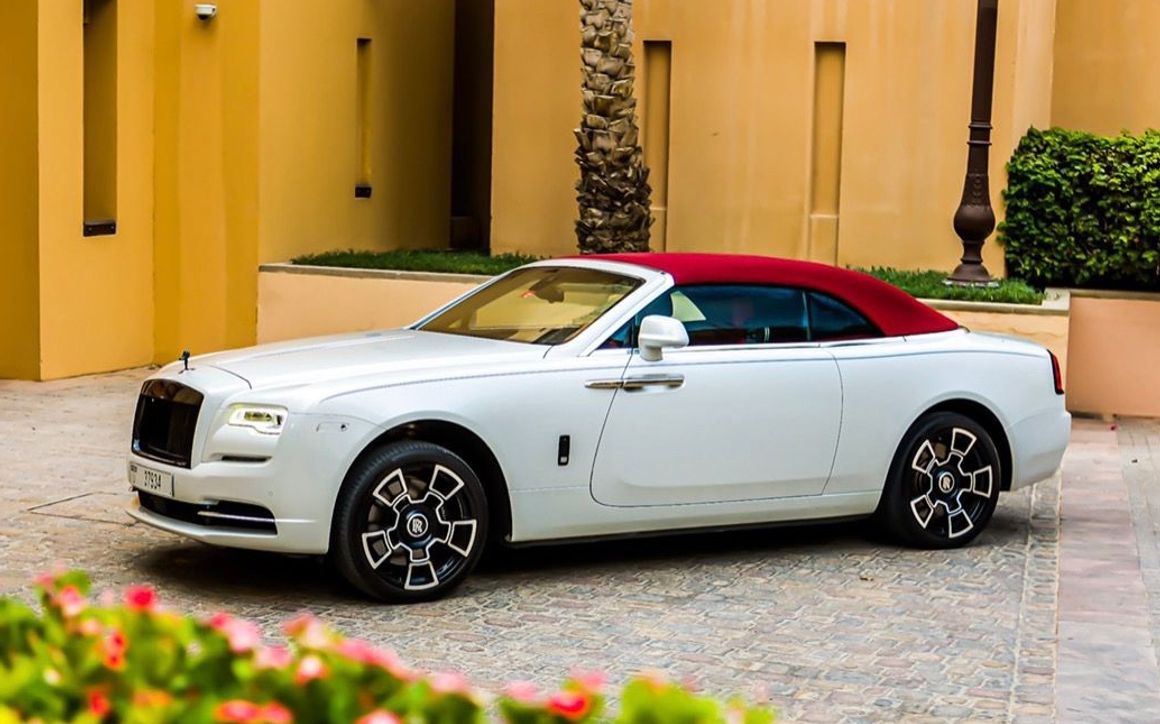 Rolls Royce Dawn - image 1