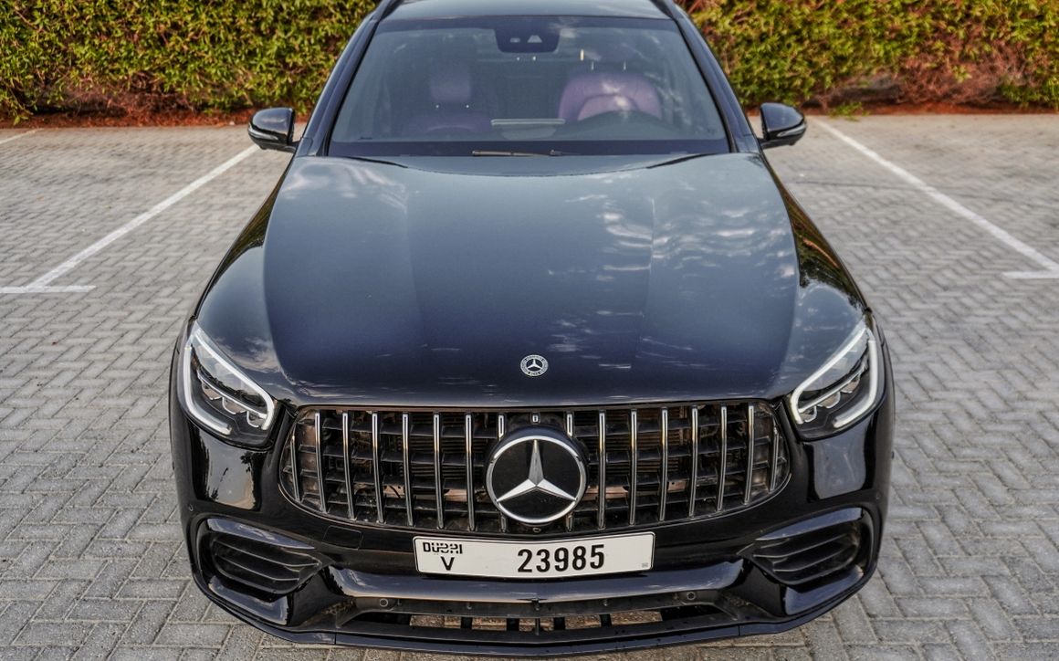 Mercedes GLC300 - image 4