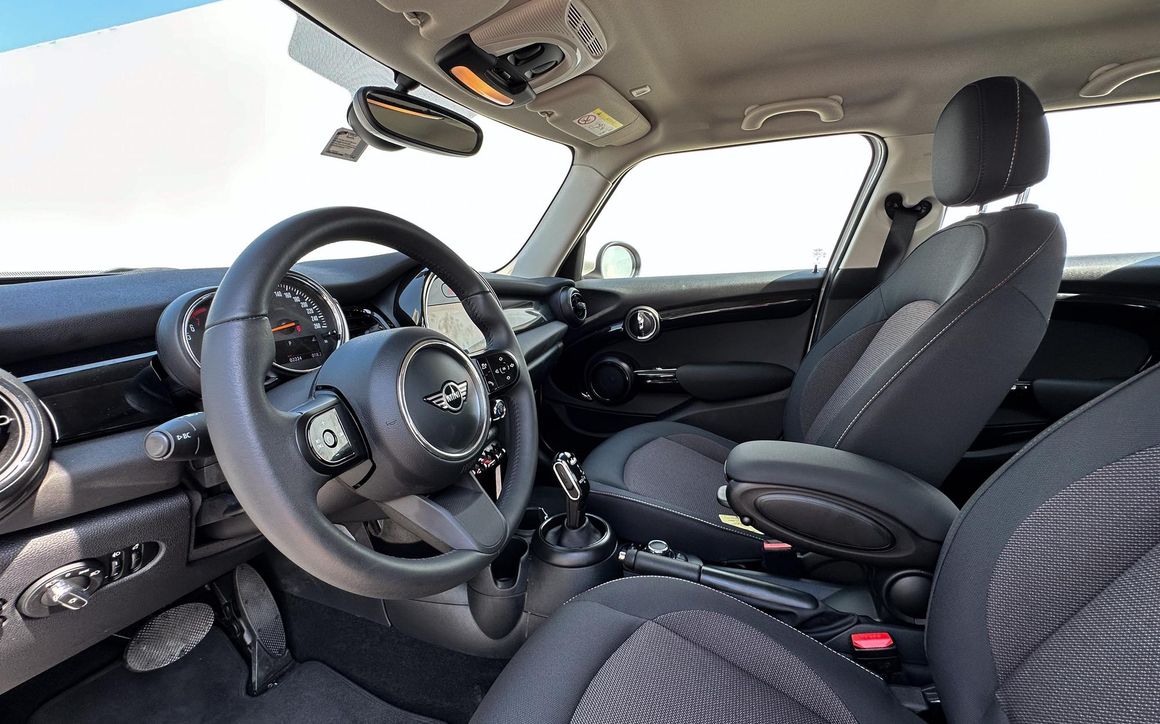 Mini Cooper - image 8