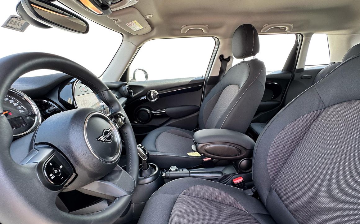 Mini Cooper - image 11