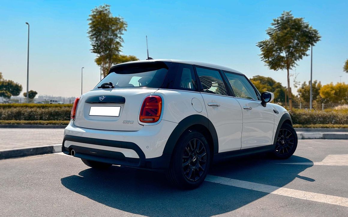 Mini Cooper - image 4