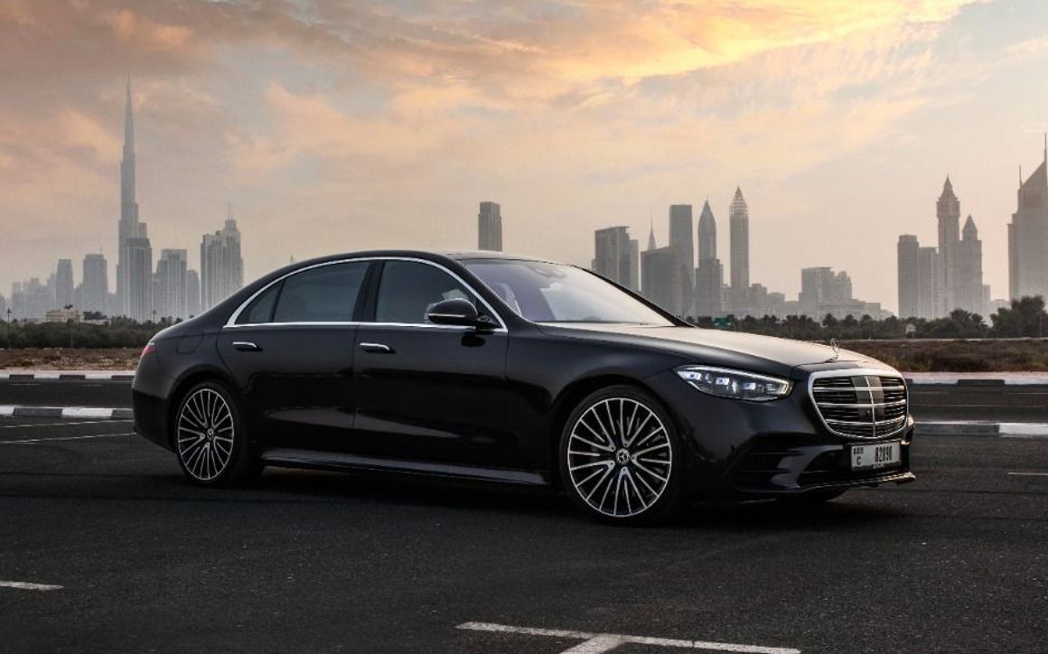 Mercedes Benz S500 Black - image 3