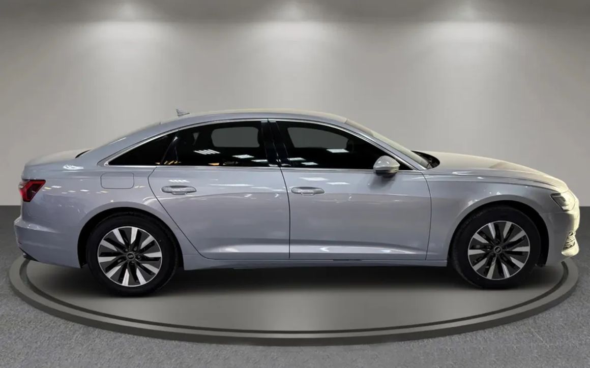 AUDI A6 QUATTRO 40TFSI - image 4