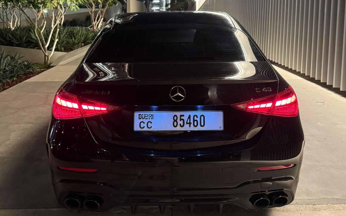 Mercedes-Benz C43 AMG Sport - image 4