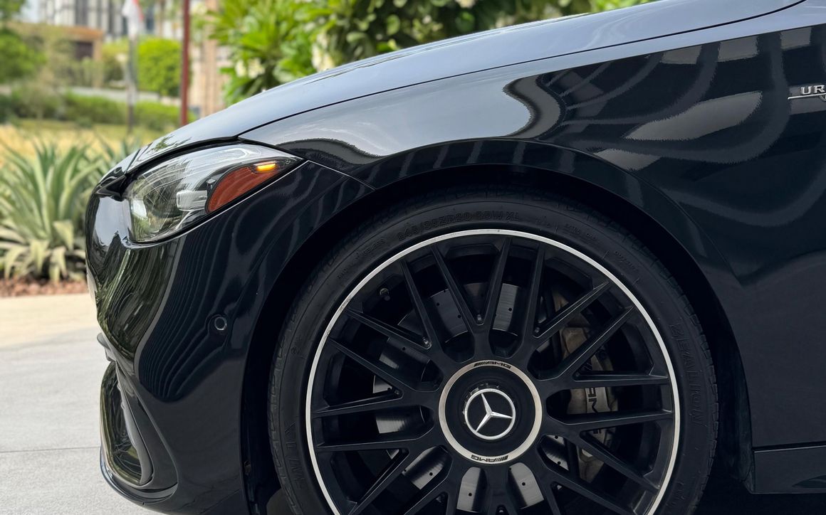 Mercedes-Benz C43 AMG Sport - image 6