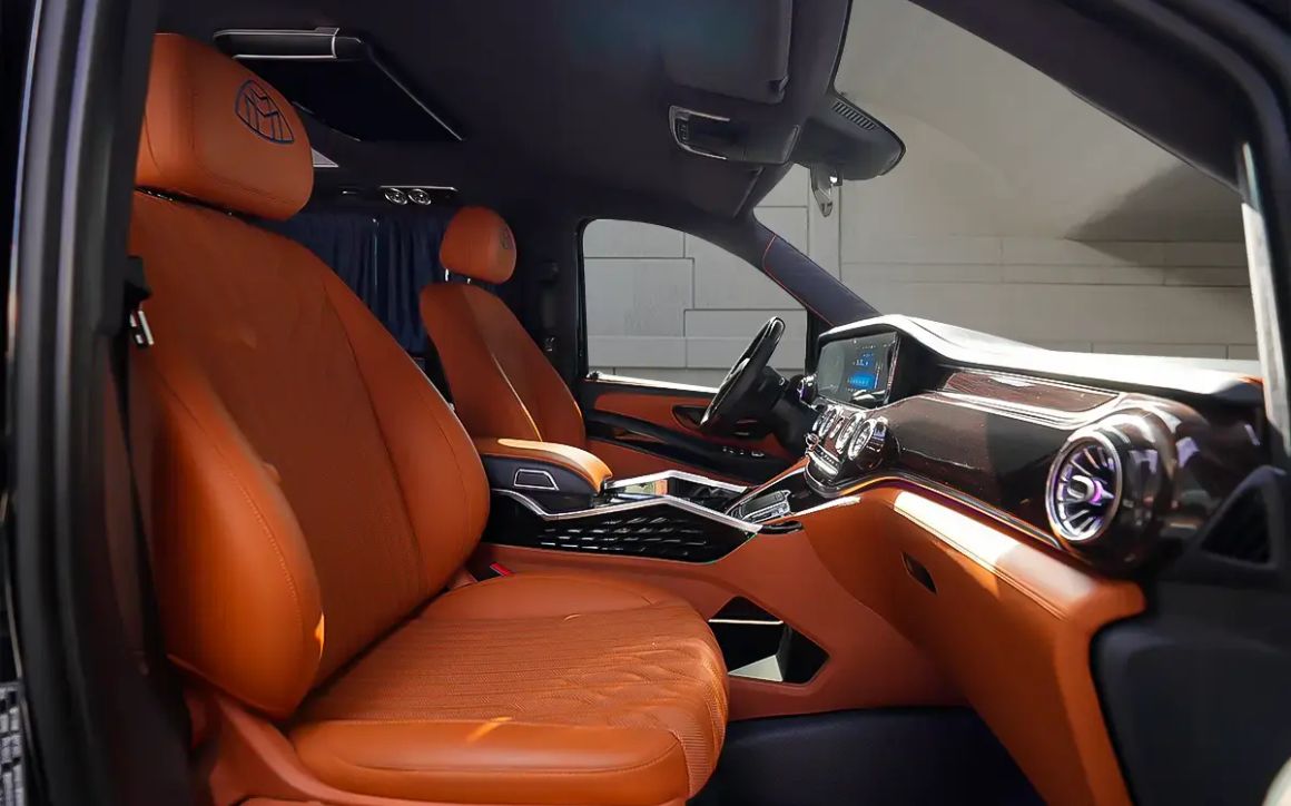 MERCEDES V CLASS MAYBACH - image 6