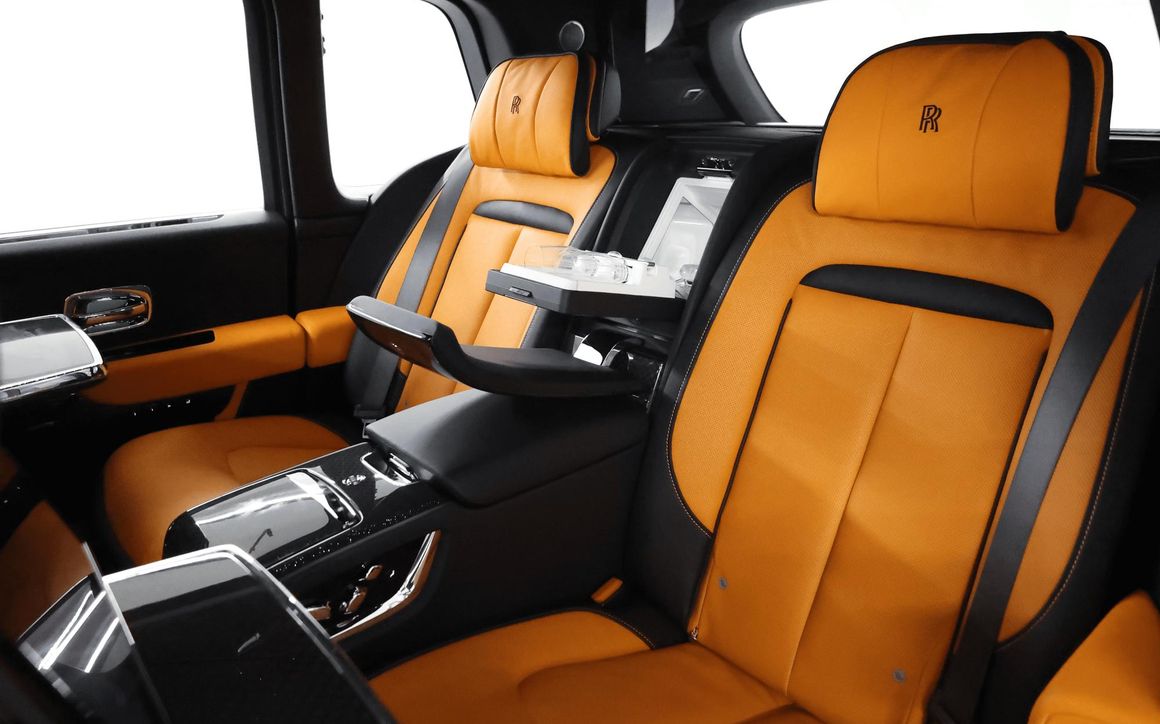 Rolls Royce  BB Cullinan - image 7