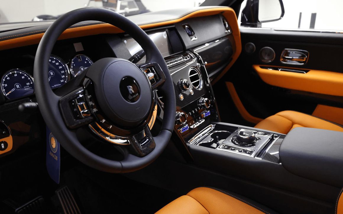 Rolls Royce  BB Cullinan - image 5