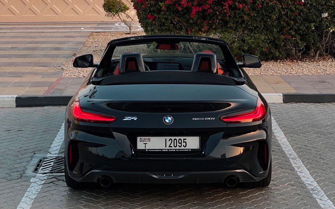 BMW Z4 - image 5