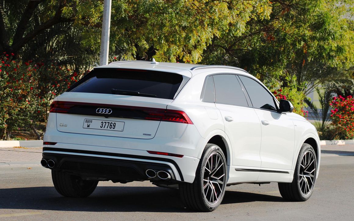 AUDI Q8 - image 5
