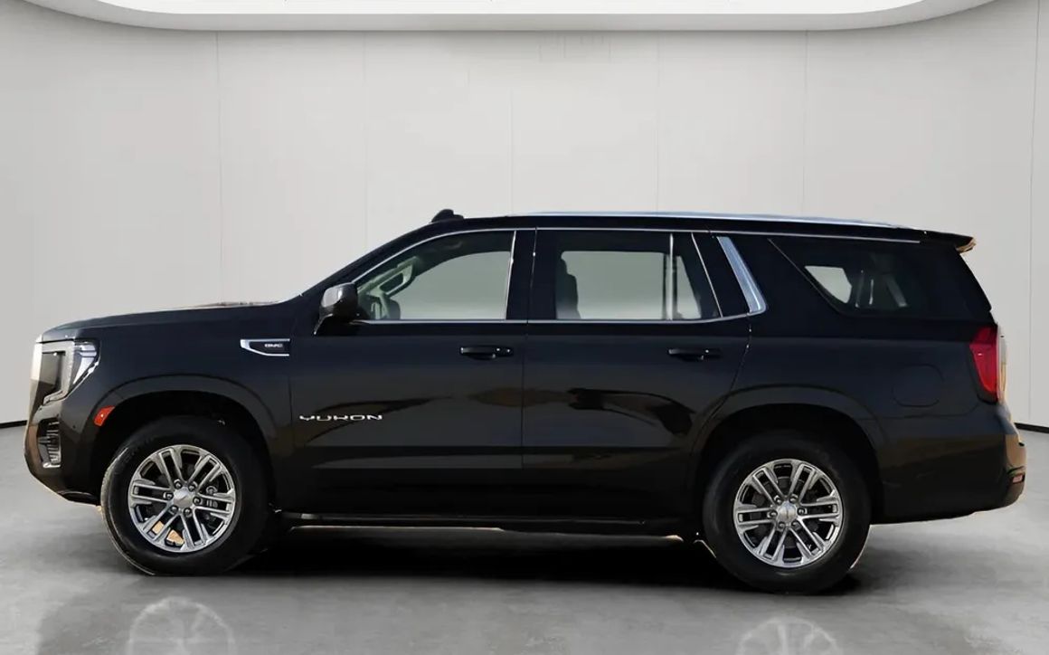 GMC YUKON - image 2
