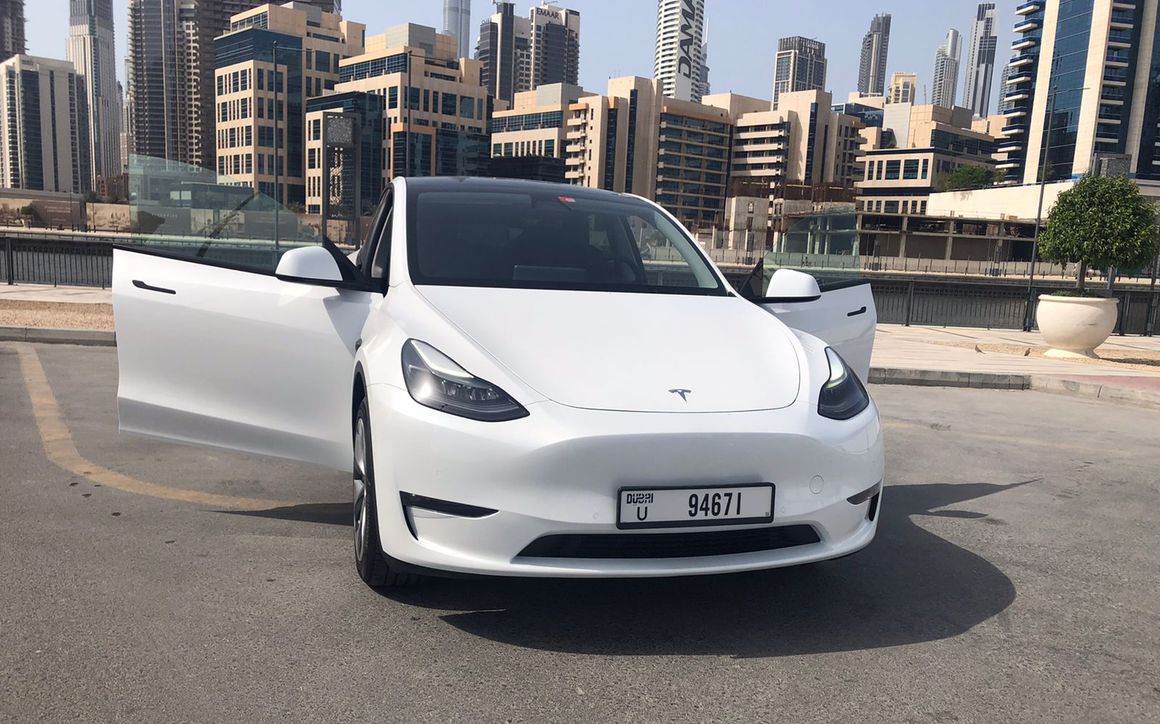 TESLA MODEL Y - image 3