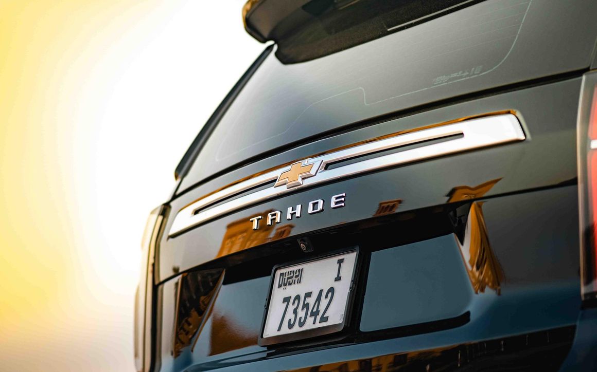 CHEVROLET TAHOE - image 9